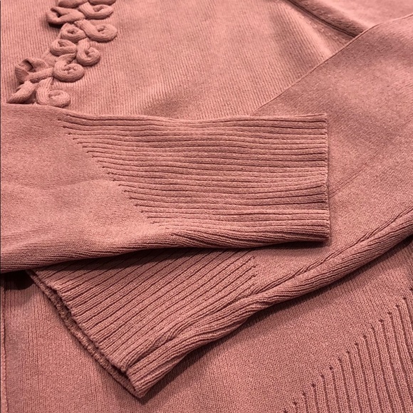 Joseph A. Dressy Lightweight Sweater or Top Small - Picture 8 of 16